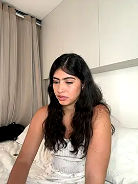 Gaby zahir  online show from September 12, 10:45 am