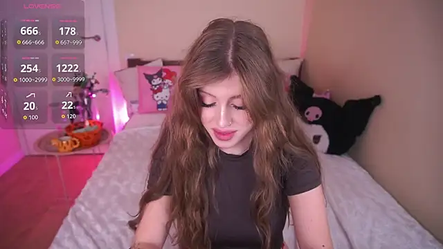 PenellopaRaw online show from October 28, 7:19 pm