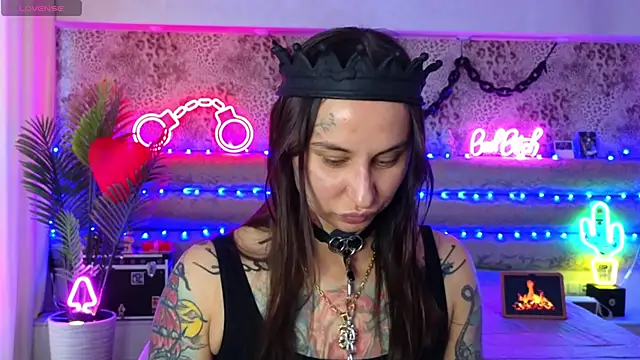 Cool Freak  online show from March 13, 10:05 am