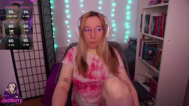 JustKerry online show from October 2, 8:30 am