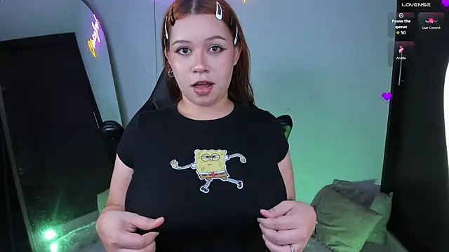 daniela hornny online show from January 12, 7:02 am