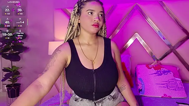 MalaikaBrown online show from February 12, 4:14 am