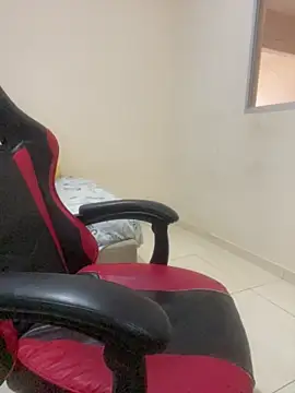 -Marivalda- online show from April 7, 6:32 pm