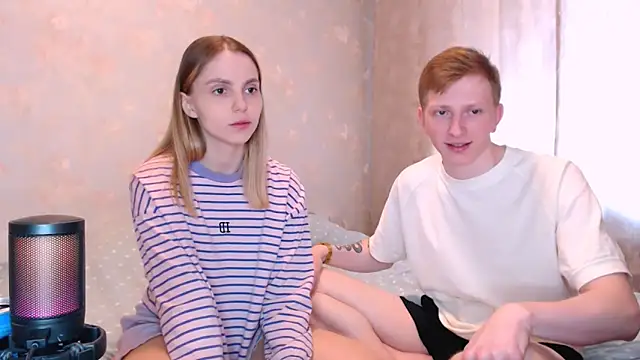 juliaanddima online show from June 2, 8:48 am