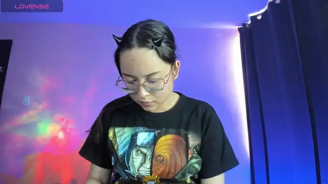 shantalc3rezo online show from November 3, 8:35 pm