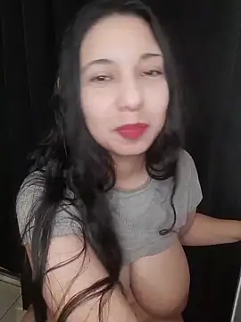 DianiQueenn online show from June 16, 4:13 am