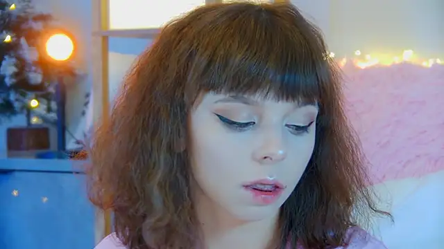 ElisabethDavis online show from November 30, 3:38 pm