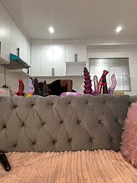 Yung-Missy online show from March 21, 2:00 pm