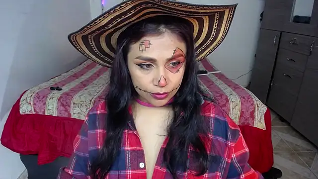 pinky violeta online show from October 28, 1:17 pm