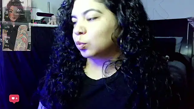 kimmiakiss22 online show from April 6, 3:28 am