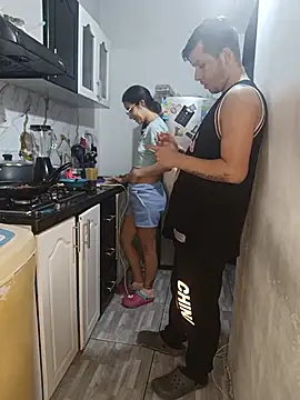 kingofqueenxxx online show from June 16, 12:11 am