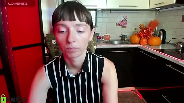 TayanaJons online show from September 23, 7:39 am