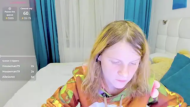 Kathlyn  Heath online show from November 15, 9:16 pm