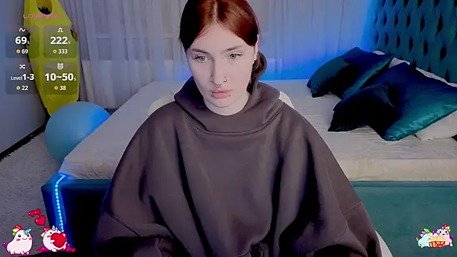 Snapshot of _Chlo__e chatting on October 23, 2:12 pm Chlo e online show from October 23, 2:12 pm