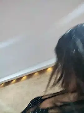 Snapshot of Mia_Hampton chatting on October 2, 1:32 am Mia Hampton online show from October 2, 1:32 am