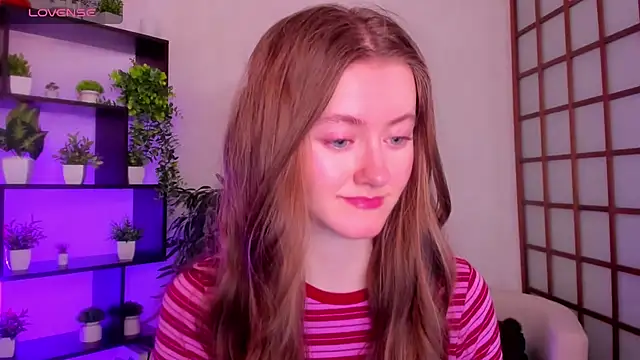 KateCuddle online show from November 25, 2:36 am