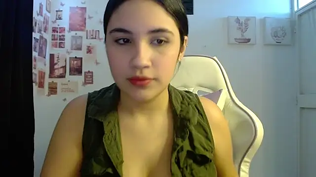 InocentHeaven1 online show from March 6, 1:39 pm