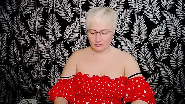 Olivia playful online show from April 6, 10:16 am