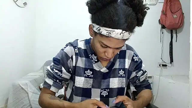 angelamarie1 online show from November 8, 11:04 am