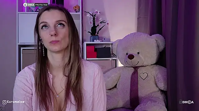 Karamelsw  online show from March 8, 2:26 am