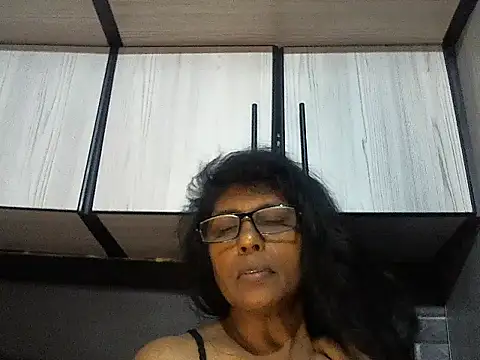 MsAttitude online show from September 17, 6:39 pm