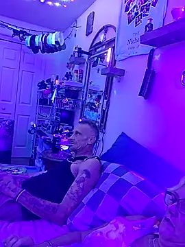hotnicz10 online show from July 1, 4:56 am