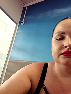 GeorgiaLerox online show from May 30, 1:31 pm