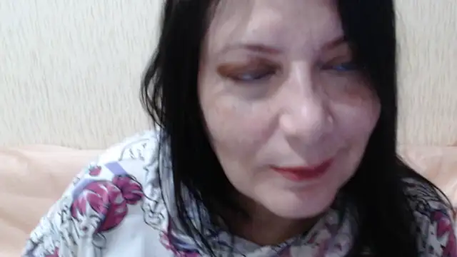 Mirabelle Sweet online show from November 14, 7:08 am