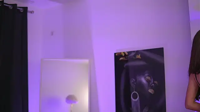 EllenKarter online show from January 12, 5:12 am