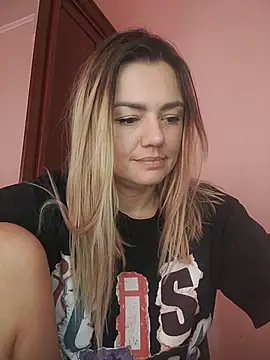 KrissSexi online show from November 16, 8:38 am