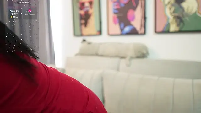 emily smittt online show from April 8, 9:28 pm