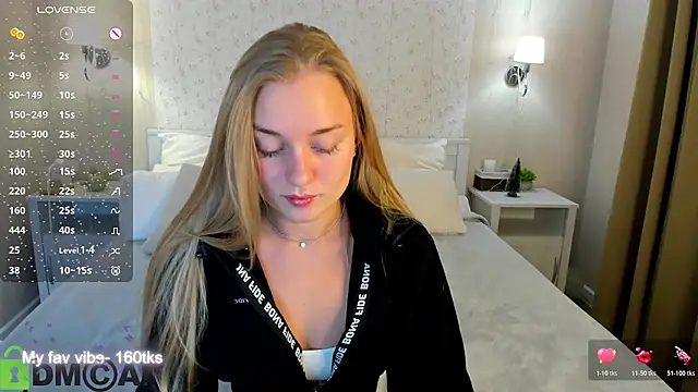 Barbie Lis online show from January 14, 12:04 am