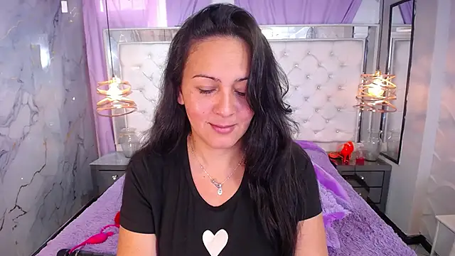 Snapshot of Georgina-Musk chatting on October 20, 7:28 pm Georgina-Musk online show from October 20, 7:28 pm