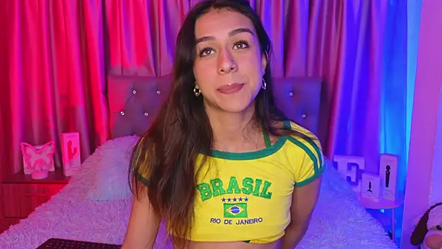 Emiily Scott1 online show from March 5, 12:28 am