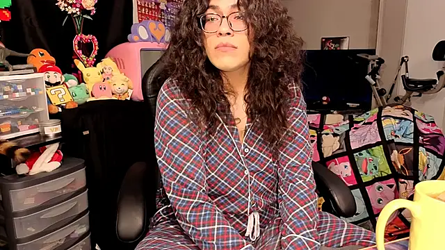 ShinyCherub online show from October 22, 8:52 am