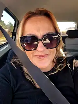 Isabellaa04 online show from November 7, 12:33 pm