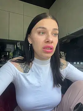 Queen of pain online show from June 1, 8:27 am