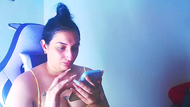 liz dirty online show from June 2, 10:22 pm