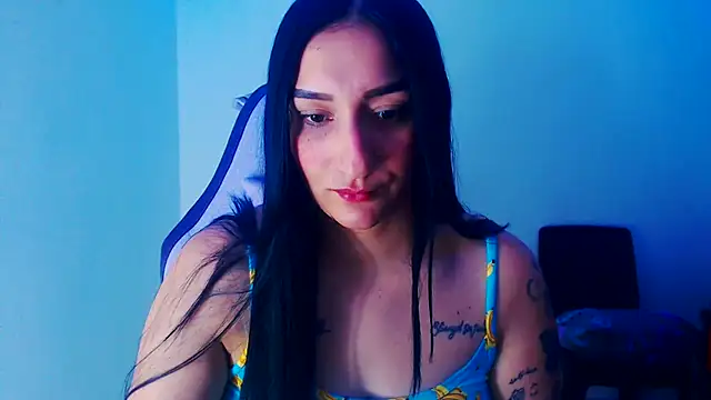 liz dirty online show from December 18, 10:47 pm