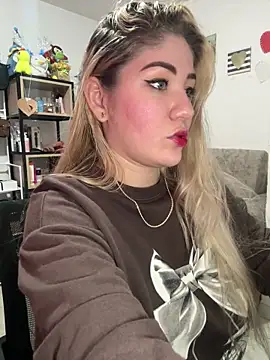 Celestedubois online show from April 6, 8:43 pm