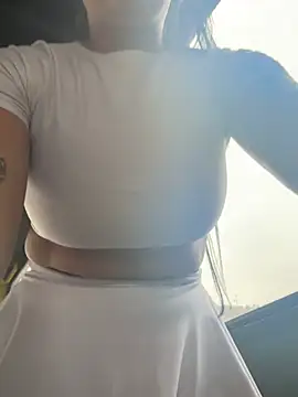 Luisa Fernandaa online show from February 23, 7:24 pm