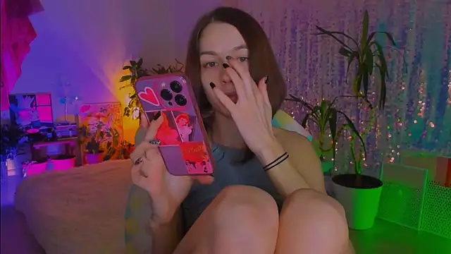 poli   online show from January 13, 4:11 pm