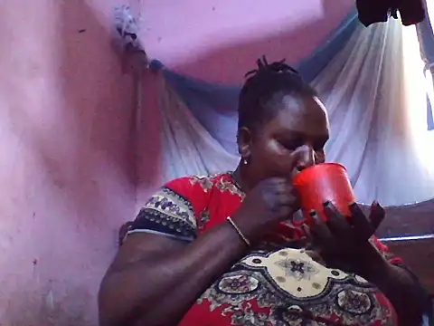 big clits online show from March 2, 7:59 am