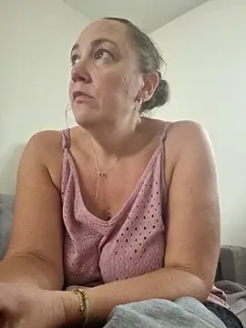 Wisie Cutie online show from October 4, 11:38 am