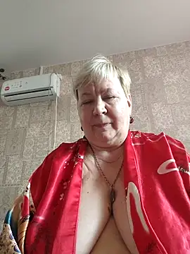 EffectFiona online show from February 19, 11:32 am