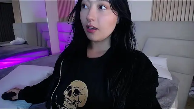 Miss Loise online show from November 24, 4:03 am