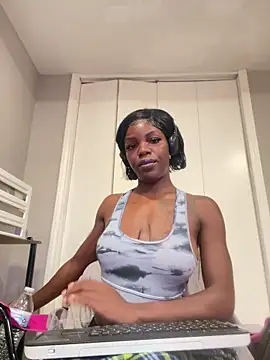 wishwashhy22 online show from December 19, 4:48 am