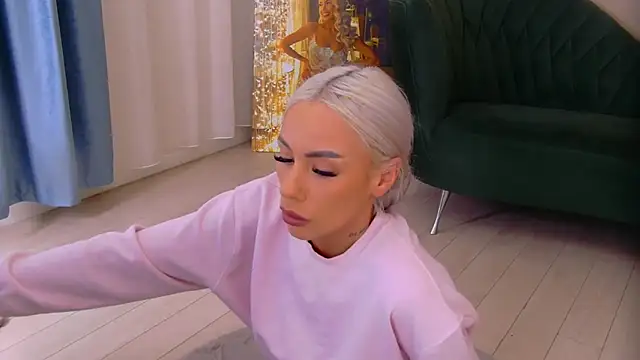 Bailey Rush online show from February 7, 3:38 pm