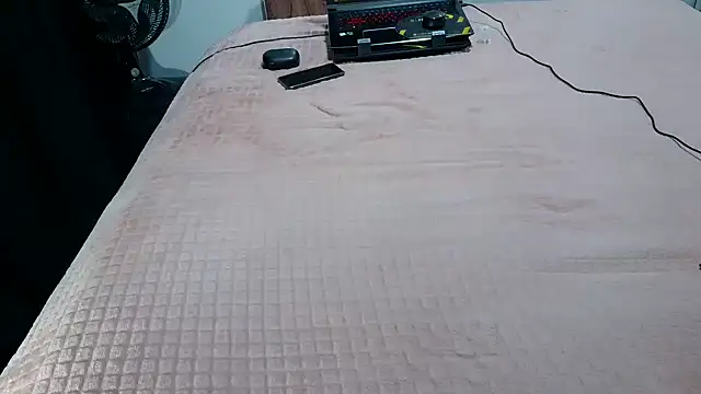 Kellynha Sweet online show from April 15, 3:07 am