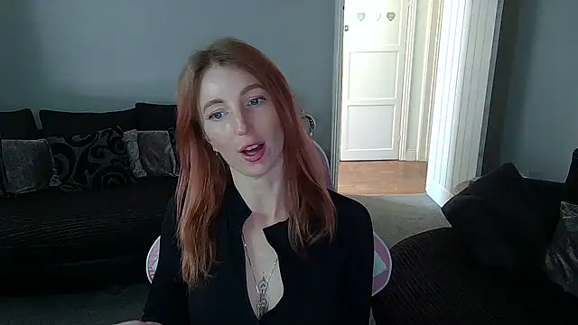 Red firesquirt online show from April 27, 11:18 am